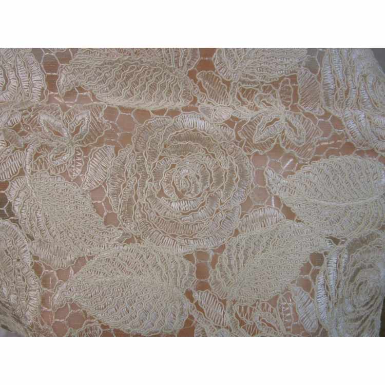Dentelle Brodé 1758-5